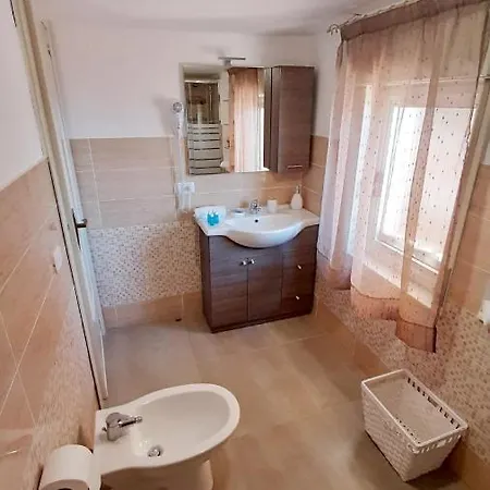 Apartment La Petite Maison Aci Castello