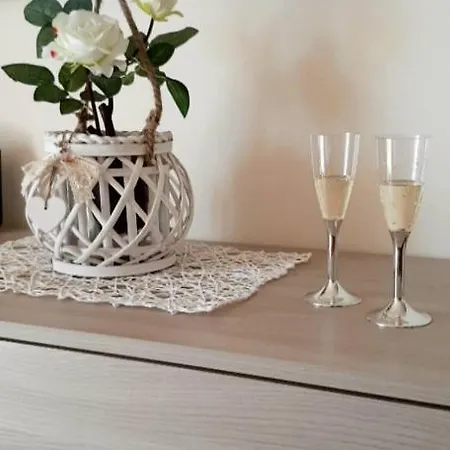 Apartament La Petite Maison Aci Castello